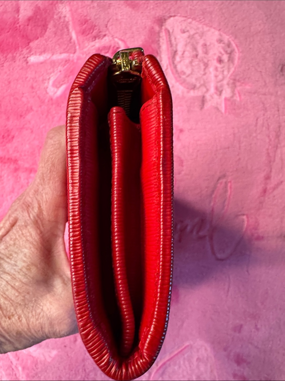 Prada Red Epi Leather Zip Continental Wallet Gold Hardware Box & COA - Picture 4 of 8